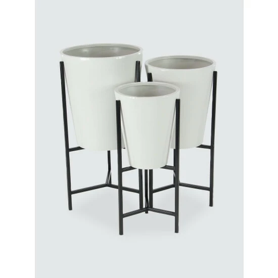 Graydon Living Angled Planters, Set Of 3 Plants & Planters