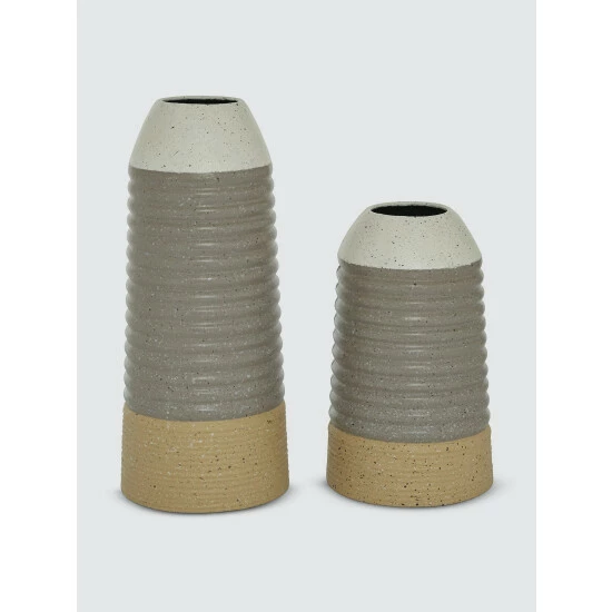 Graydon Living Ribbed Iron Vases, Set Of 2 Decorative Accents